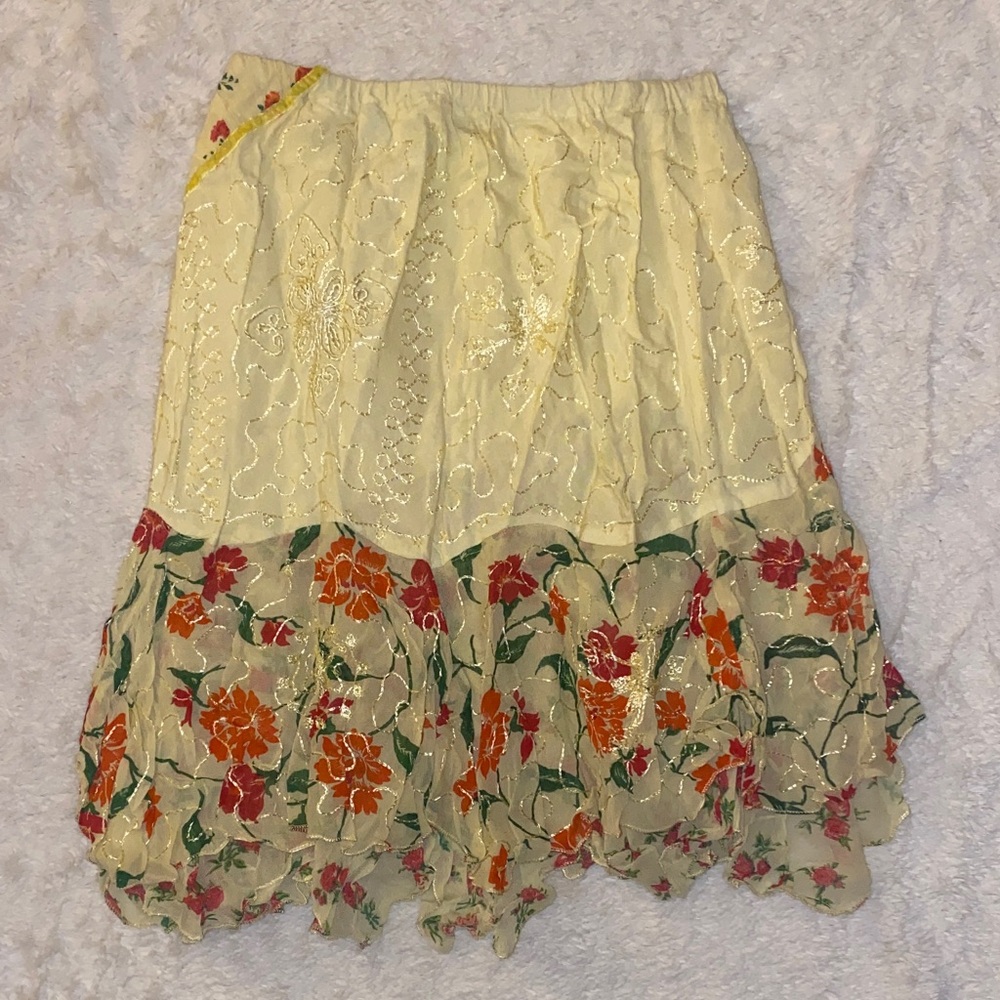 Pale Yellow Embroidered Skirt with Red and Green Floral Accents - Picture 3 of 4